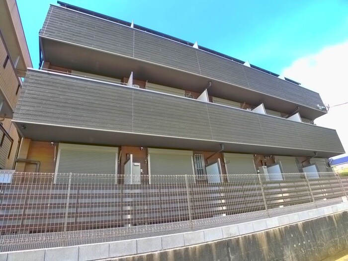 物件外観写真5　(外観写真)