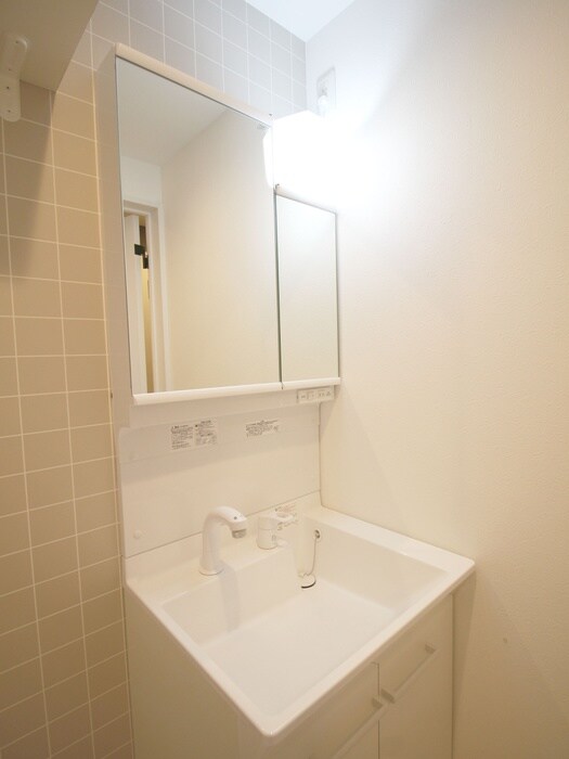 物件内観写真13　(洗面)