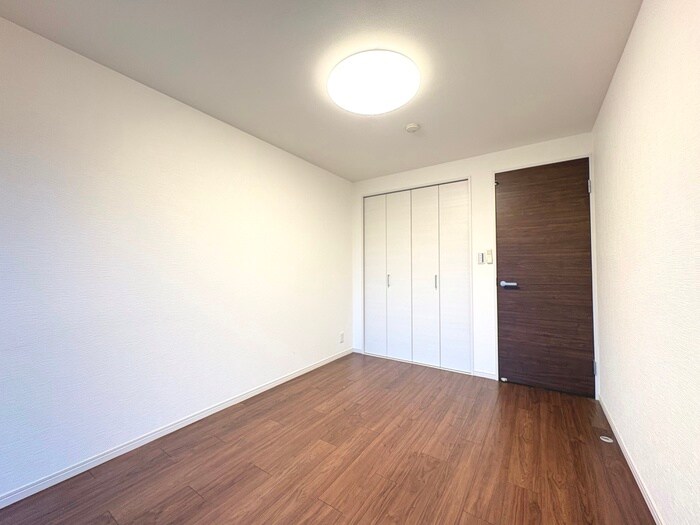 物件内観写真11　(居室)