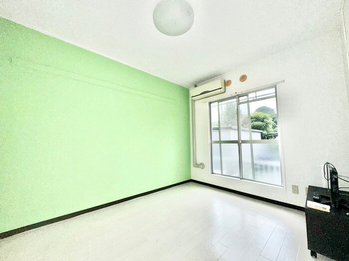 物件内観写真7　(居室)