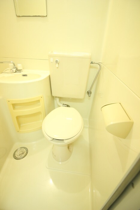 物件内観写真12　(トイレ)