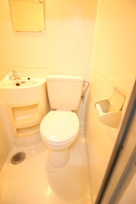 物件内観写真13　(トイレ)