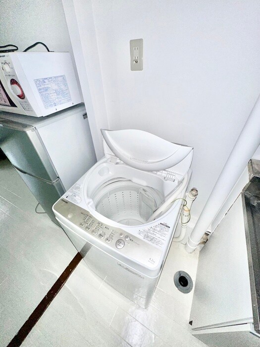 物件内観写真15　(洗濯機置場)