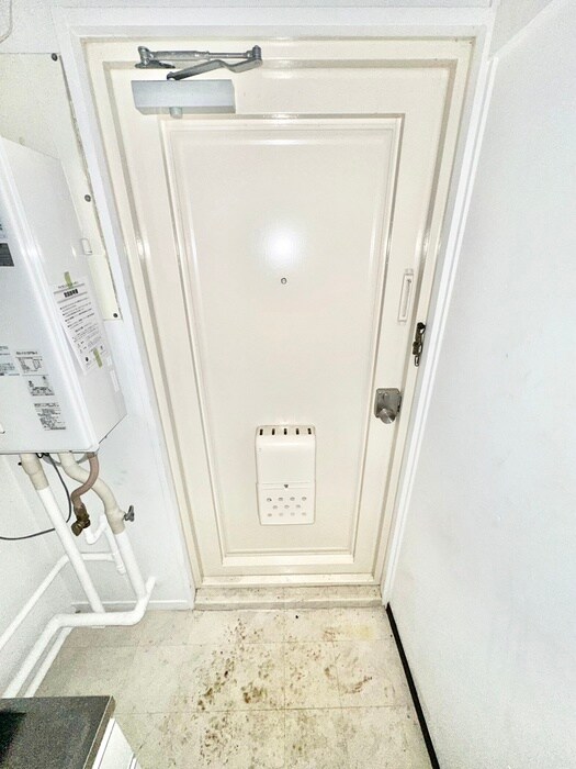 物件内観写真20　(玄関)