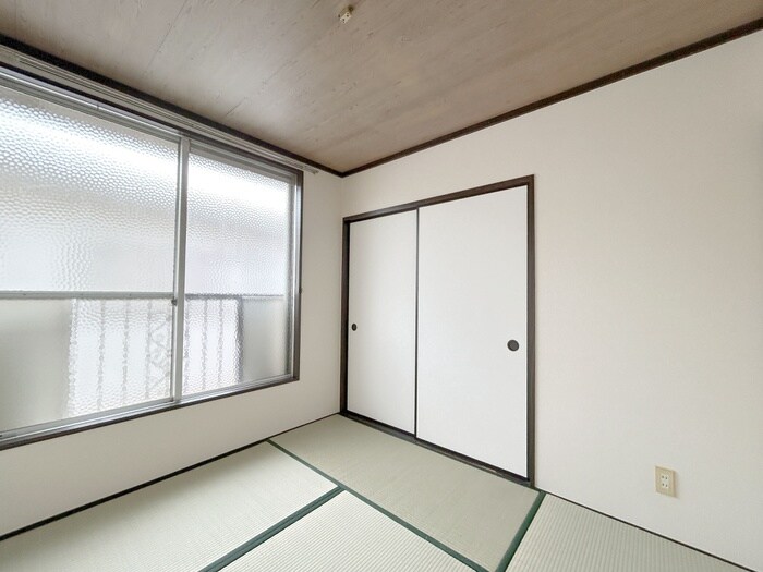 物件内観写真13　(居室)