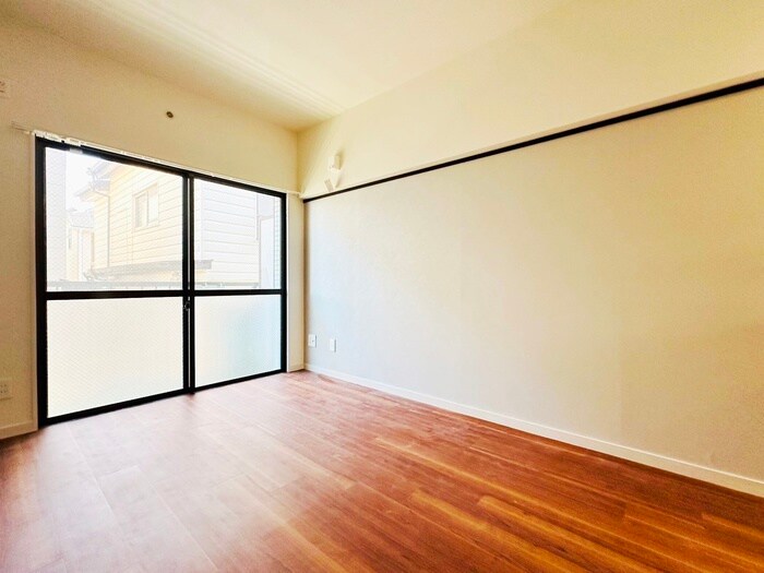 物件内観写真13　(居室)