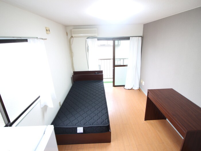 物件内観写真18　(居室)