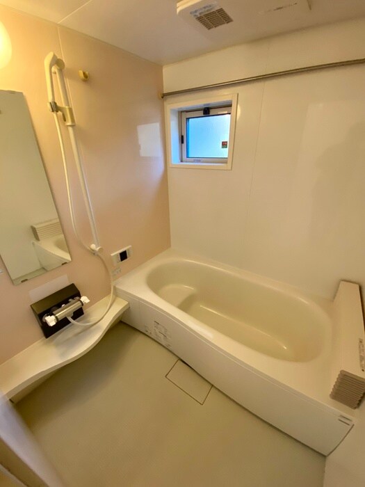 物件内観写真10　(バス／シャワールーム等)