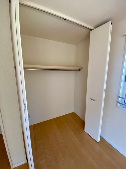 物件内観写真13　(収納)