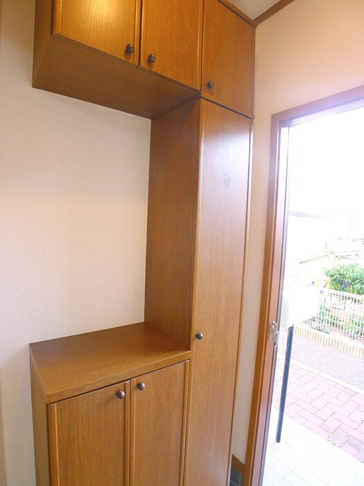 物件内観写真11　(靴箱)