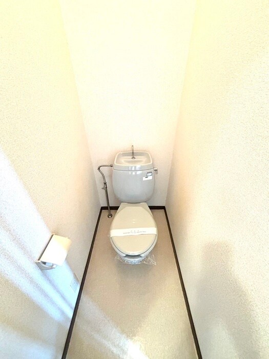 物件内観写真13　(トイレ)