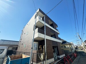 ホワイトウェル湘南Ⅱ外観写真