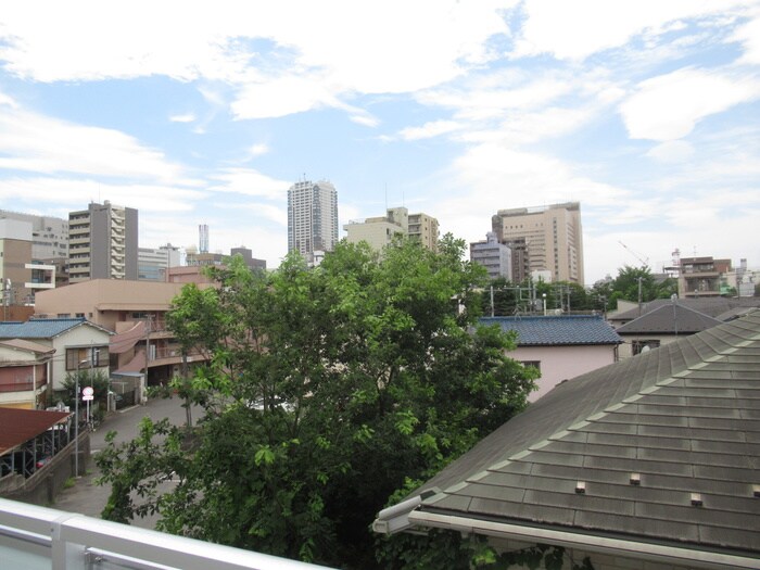 物件内観写真22　(室内からの展望)