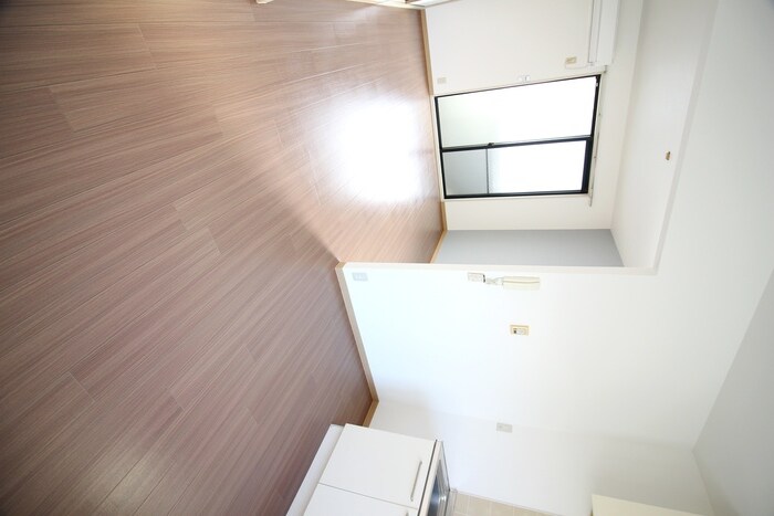 物件内観写真4　(居室)