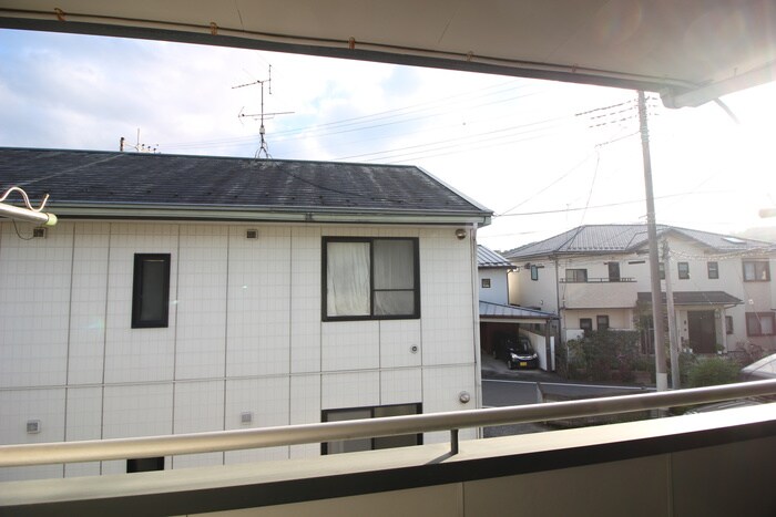 物件内観写真13　(室内からの展望)