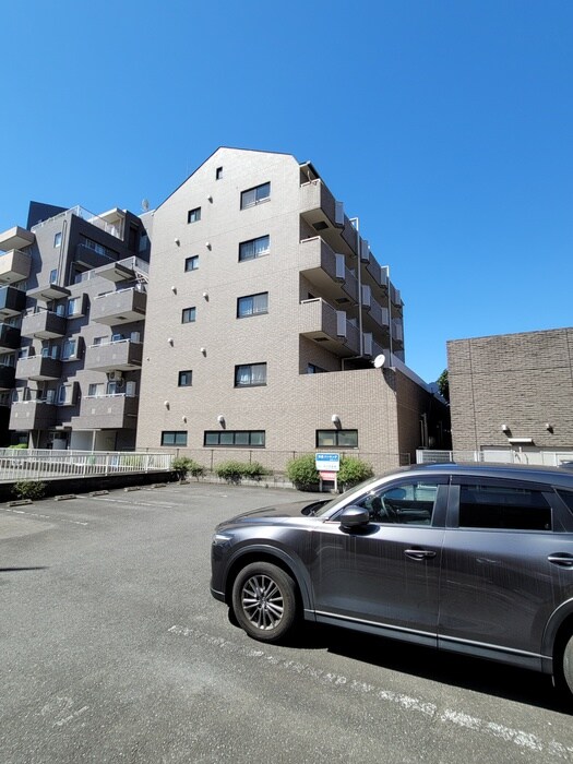 物件外観写真4　(外観写真)