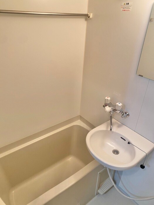 物件内観写真10　(バス／シャワールーム等)