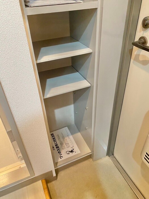 物件内観写真22　(靴箱)