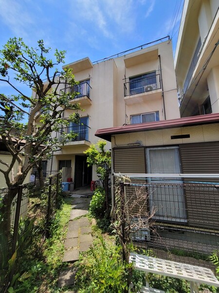 岡部マンション外観写真