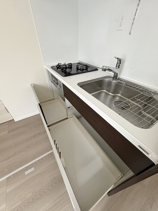 物件内観写真12　(収納)