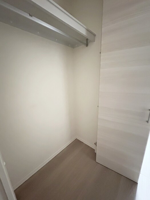 物件内観写真13　(収納)