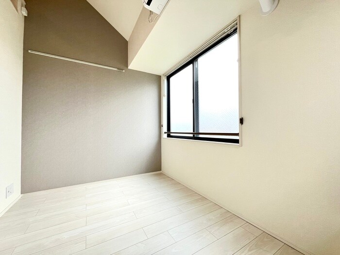 物件内観写真10　(居室)