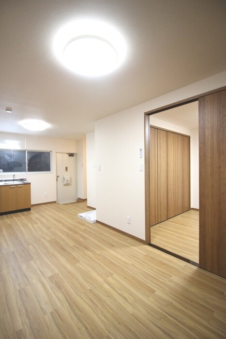 物件内観写真11　(居室)