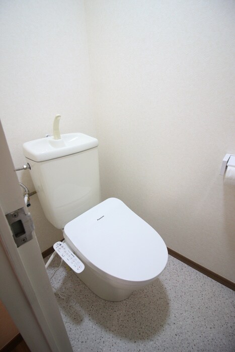 物件内観写真15　(トイレ)