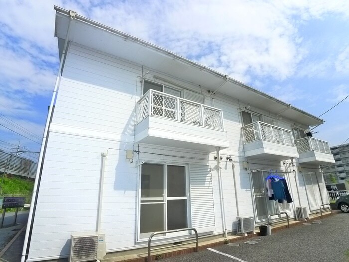 物件外観写真2　(外観写真)