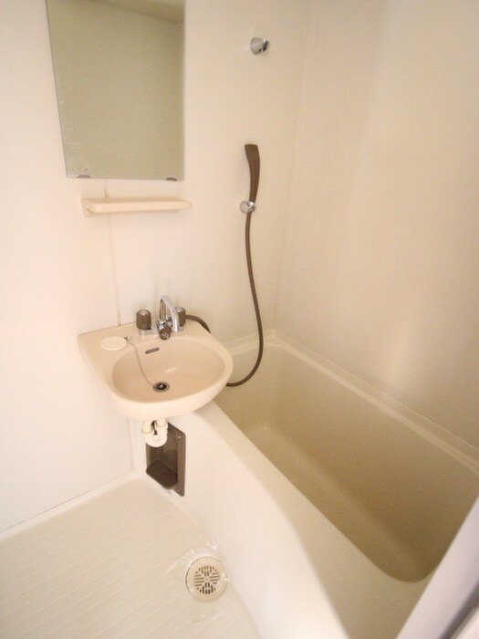 物件内観写真10　(洗面)