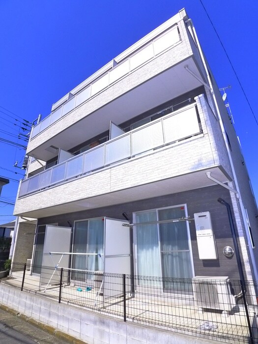 物件外観写真3　(外観写真)