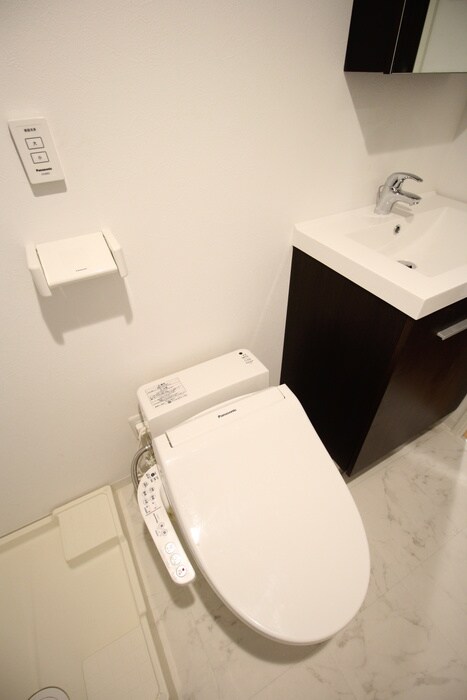 物件内観写真12　(トイレ)