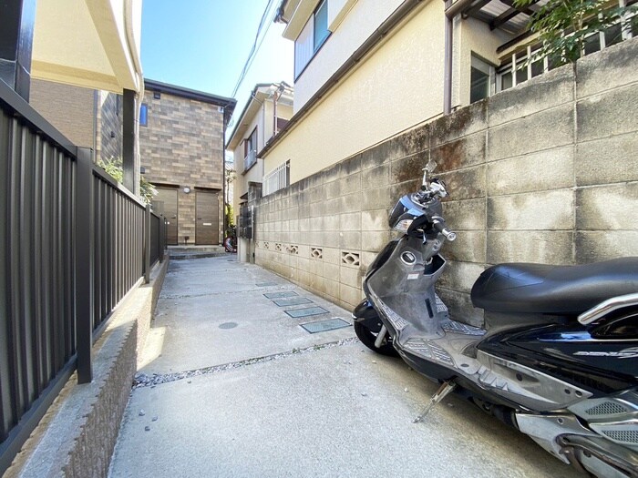 物件外観写真5　(周辺環境)