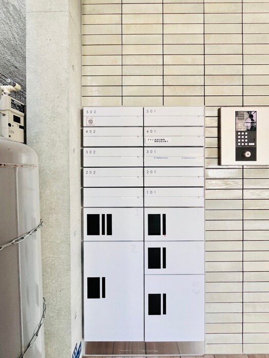 物件外観写真6　(建物設備)