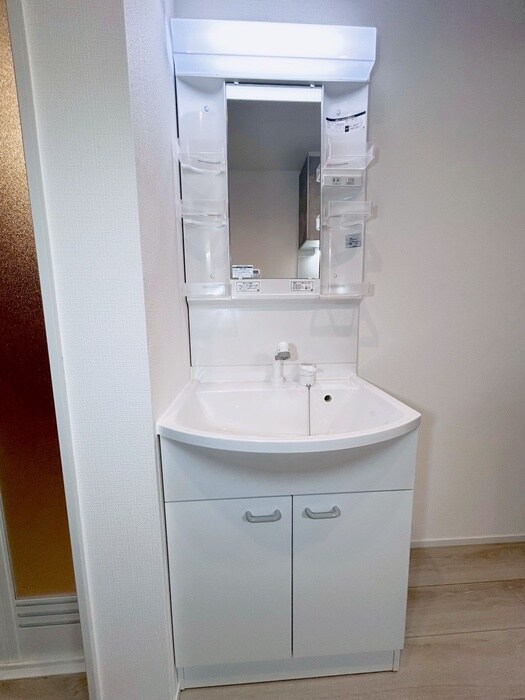 物件内観写真13　(洗面)