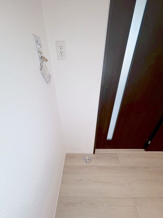 物件内観写真14　(洗濯機置場)