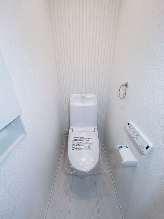 物件内観写真15　(トイレ)