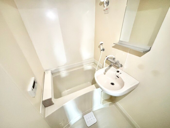 リバーストンハイツのバス