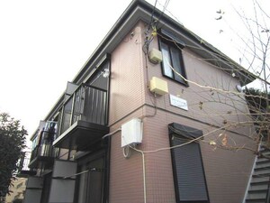 シャーメゾン白幡外観写真