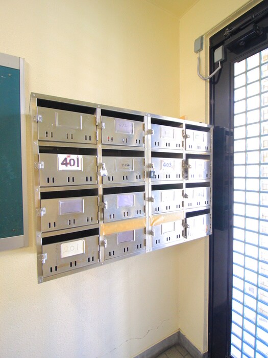 物件外観写真4　(建物設備)