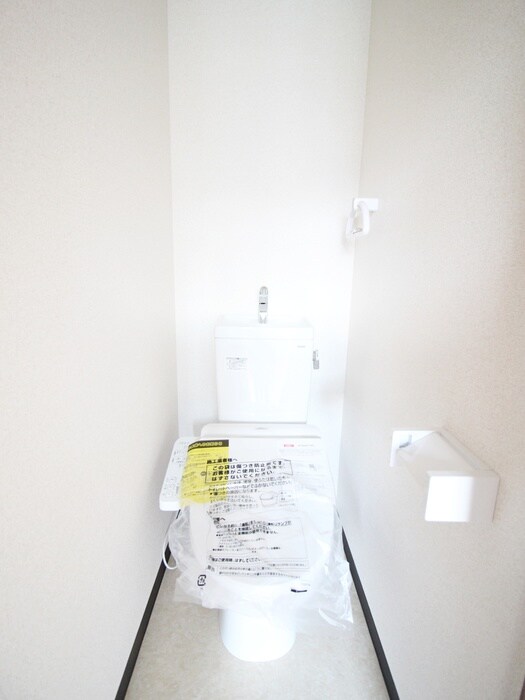 物件内観写真12　(トイレ)