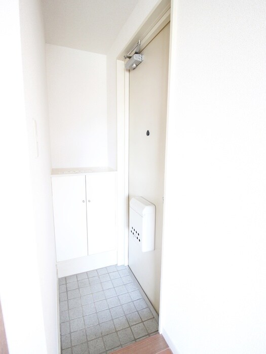 物件内観写真21　(玄関)
