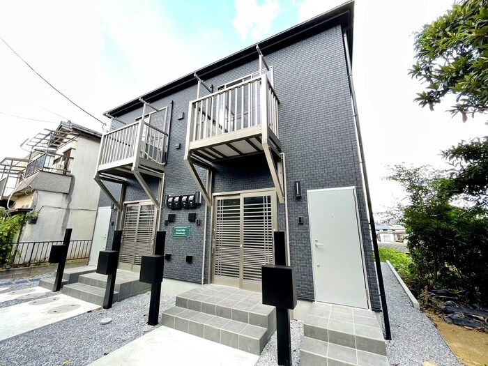 物件外観写真2　(外観写真)