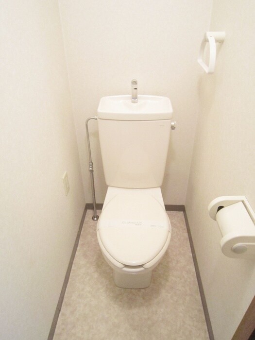 物件内観写真14　(トイレ)