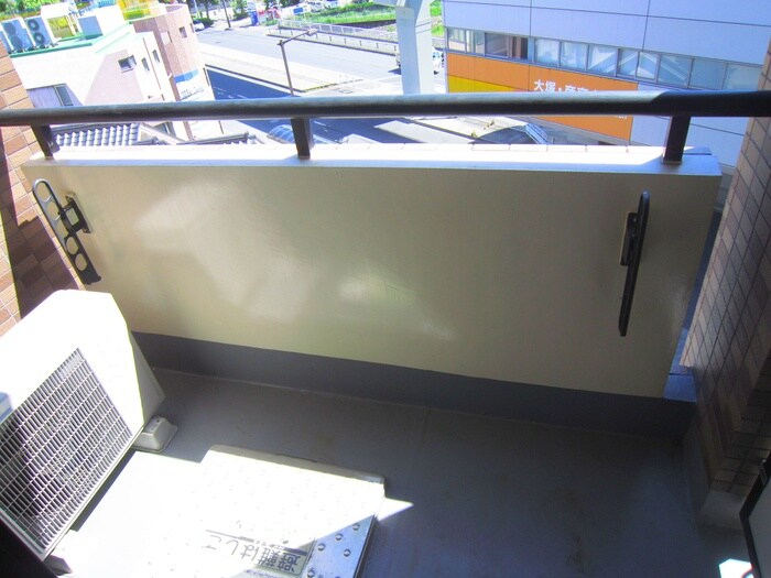 物件内観写真16　(ベランダ・バルコニー)