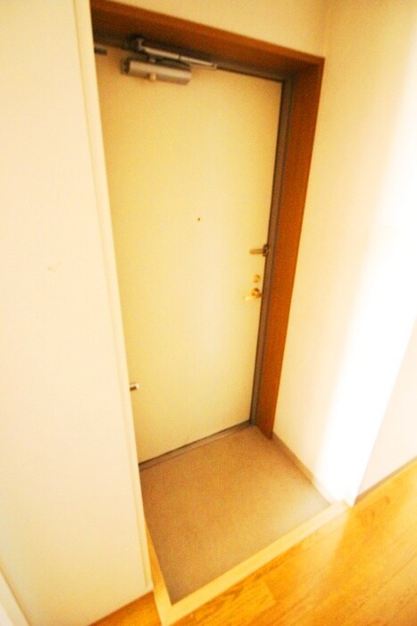 物件内観写真20　(玄関)