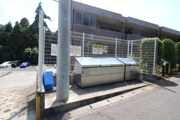 物件外観写真6　(建物設備)