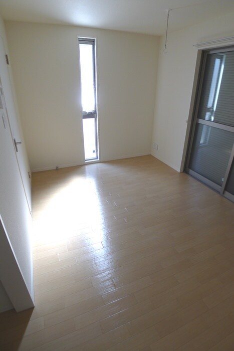 物件内観写真9　(室内からの展望)