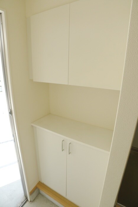 物件内観写真18　(靴箱)