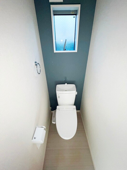 物件内観写真12　(トイレ)